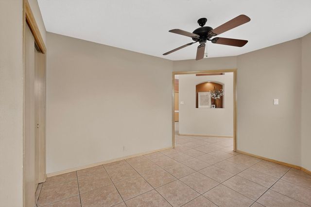 6412 Chaco Ridge Place NE, Albuquerque, NM 87111