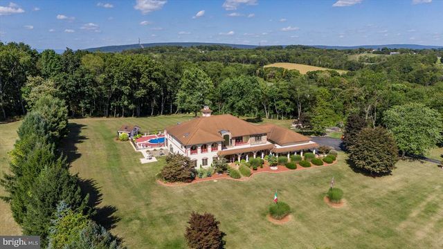 1164 GRANGERS RD, Selinsgrove, PA 17870