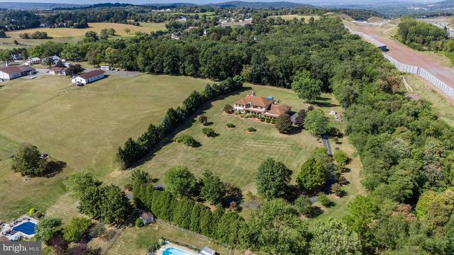 1164 GRANGERS RD, Selinsgrove, PA 17870