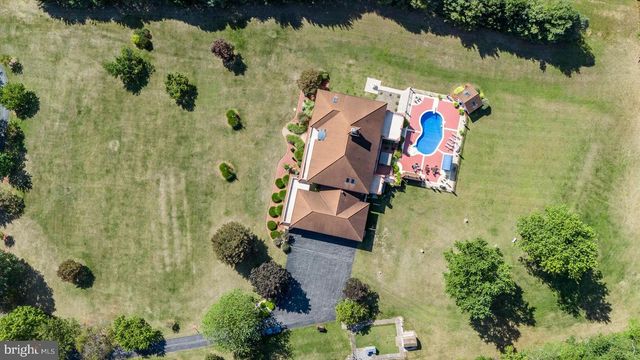 1164 GRANGERS RD, Selinsgrove, PA 17870