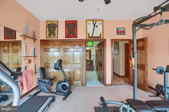 1164 GRANGERS RD, Selinsgrove, PA 17870