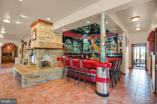 1164 GRANGERS RD, Selinsgrove, PA 17870