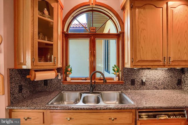 1164 GRANGERS RD, Selinsgrove, PA 17870