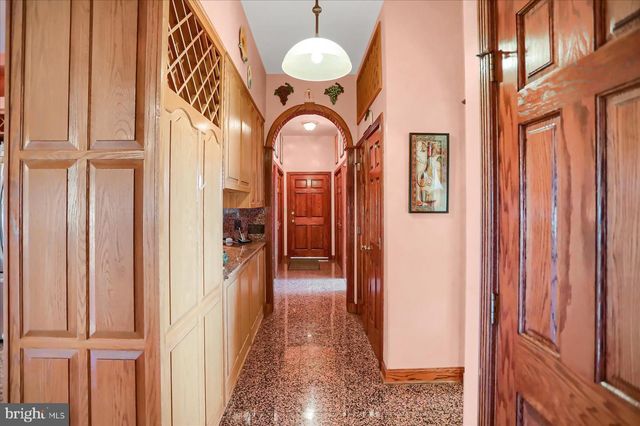 1164 GRANGERS RD, Selinsgrove, PA 17870