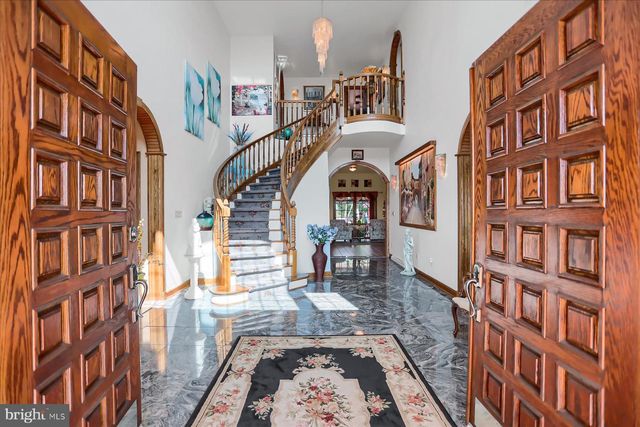 1164 GRANGERS RD, Selinsgrove, PA 17870