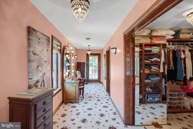 1164 GRANGERS RD, Selinsgrove, PA 17870