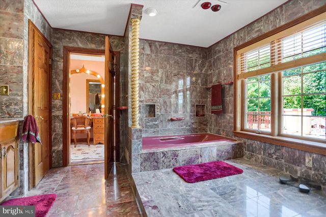 1164 GRANGERS RD, Selinsgrove, PA 17870