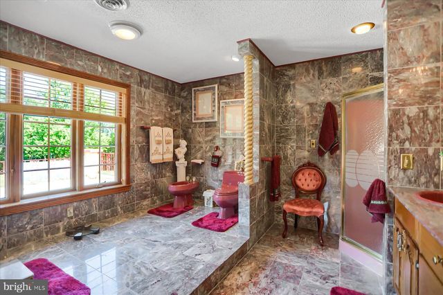 1164 GRANGERS RD, Selinsgrove, PA 17870