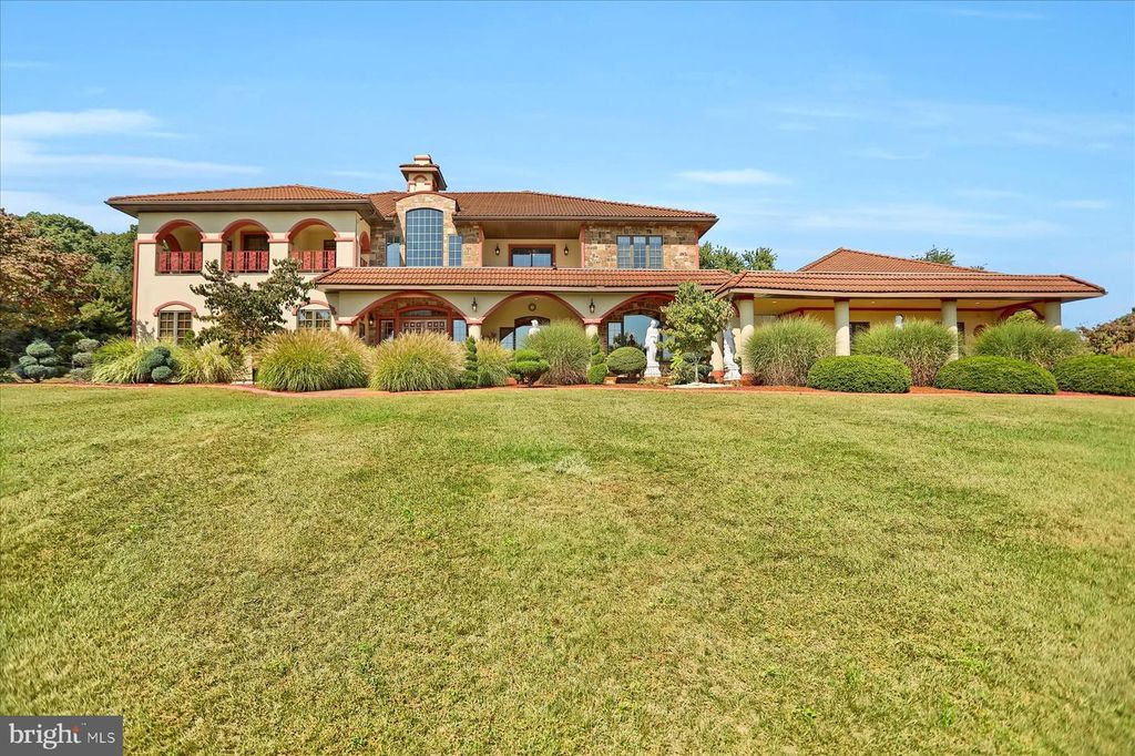 1164 GRANGERS RD, Selinsgrove, PA 17870