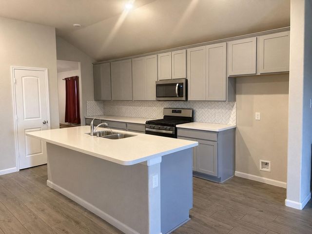 25615 Whitehaven Gate Street, Katy, TX 77493