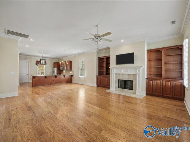 2 Braxton Street NW, Huntsville, AL 35806