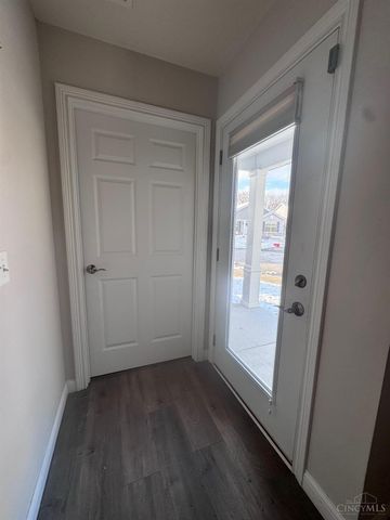 5663 Olde Winton Ct, Fairfield, OH 45014