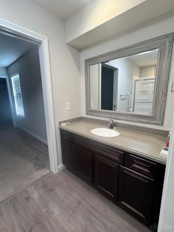 5663 Olde Winton Ct, Fairfield, OH 45014