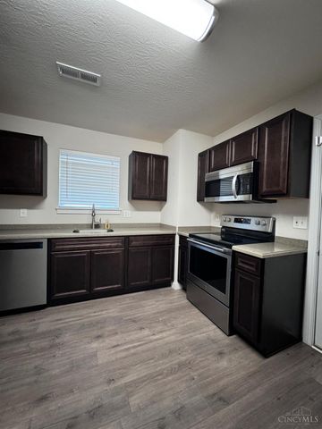 5663 Olde Winton Ct, Fairfield, OH 45014