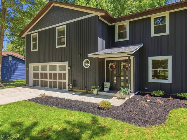 6813 Palmerston Drive, Mentor, OH 44060
