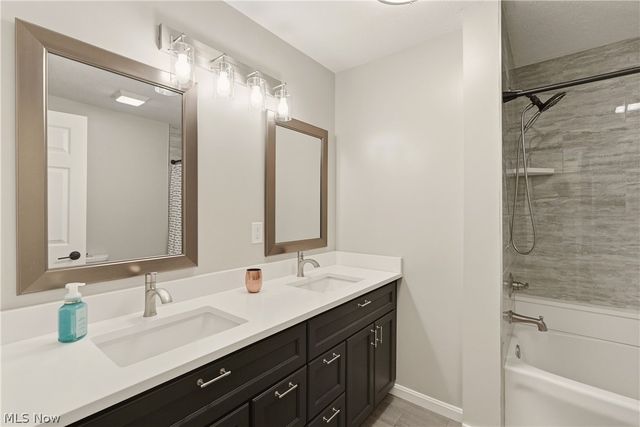 6813 Palmerston Drive, Mentor, OH 44060