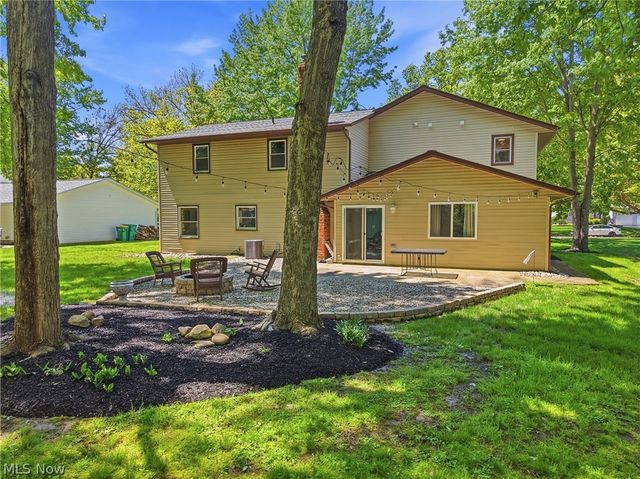 6813 Palmerston Drive, Mentor, OH 44060