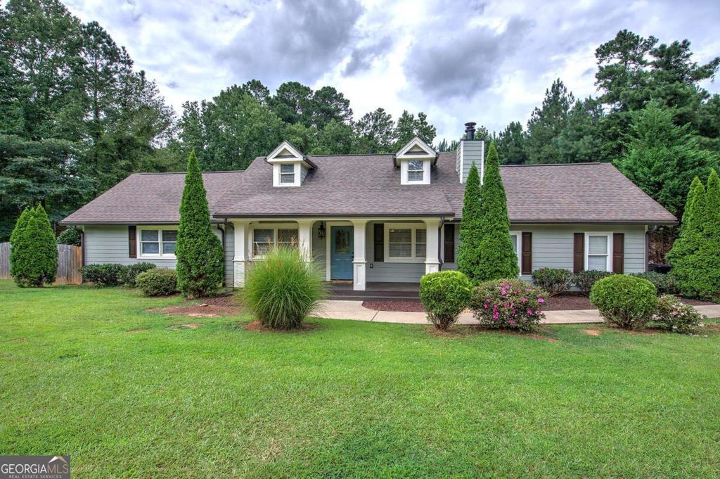 3093 Loring Road NW, Kennesaw, GA 30152