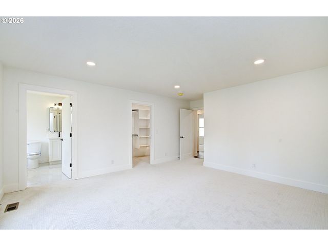 28520 Ne 74TH Ct, Battle Ground, WA 98604