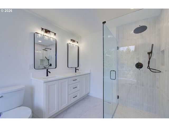 28520 Ne 74TH Ct, Battle Ground, WA 98604