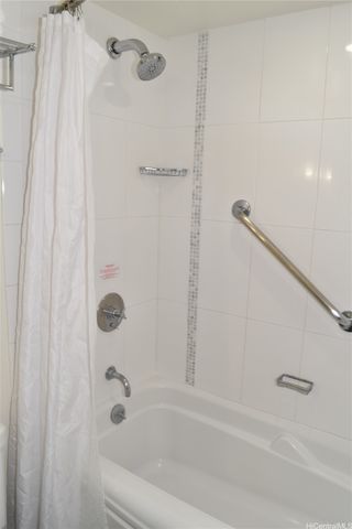 410 Atkinson Drive 1810, Honolulu, HI 96814