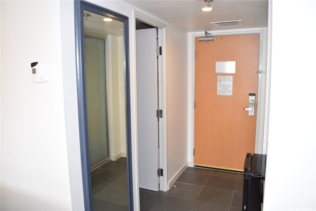 410 Atkinson Drive 1810, Honolulu, HI 96814