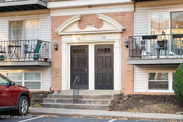 108 Algiers Ct 3, Louisville, KY 40218