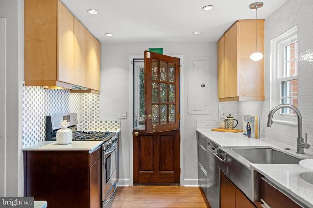 3214 19TH ROAD N, Arlington, VA 22201