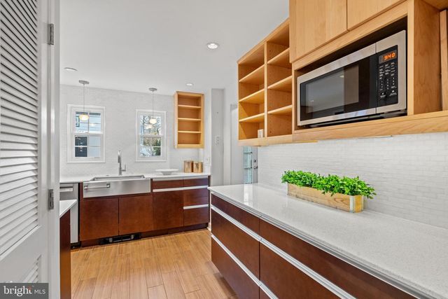 3214 19TH ROAD N, Arlington, VA 22201