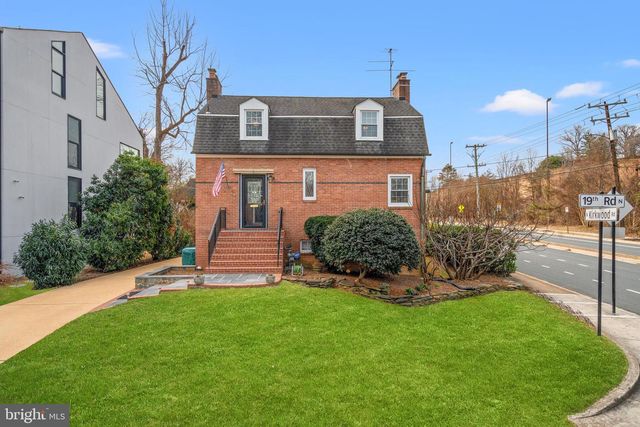 3214 19TH ROAD N, Arlington, VA 22201