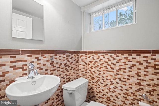 3214 19TH ROAD N, Arlington, VA 22201