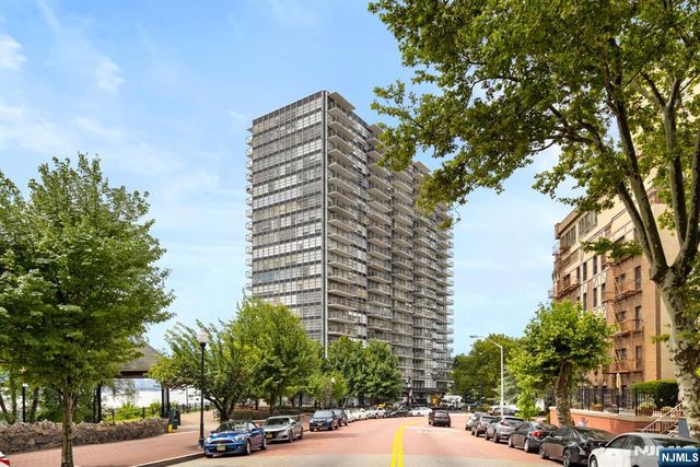 6050 Kennedy Boulevard 20G, West New York, NJ 07093
