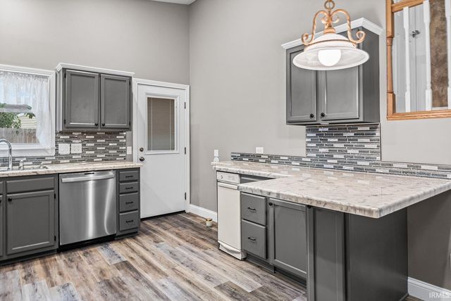 412 Old Romney Drive, Lafayette, IN 47909