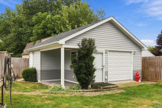 412 Old Romney Drive, Lafayette, IN 47909