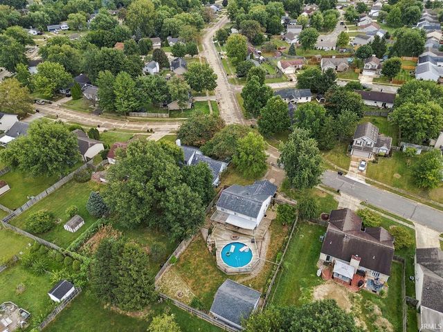 412 Old Romney Drive, Lafayette, IN 47909