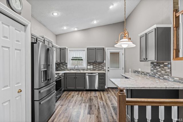 412 Old Romney Drive, Lafayette, IN 47909