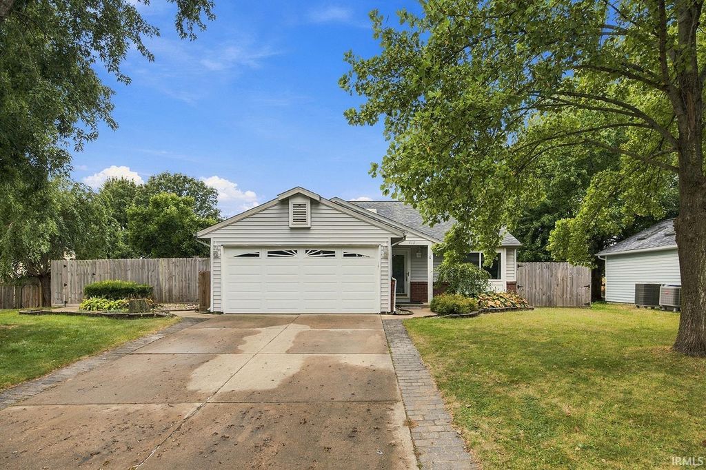 412 Old Romney Drive, Lafayette, IN 47909