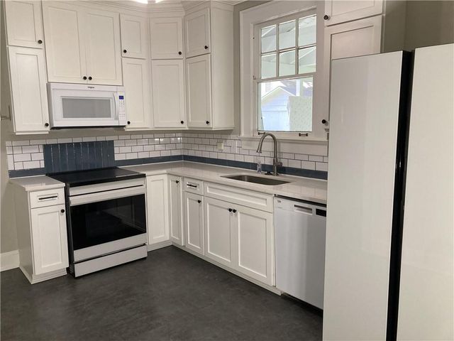 211 Greenwood Circle, Decatur, GA 30030