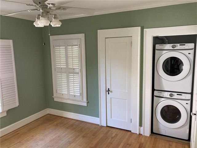 211 Greenwood Circle, Decatur, GA 30030