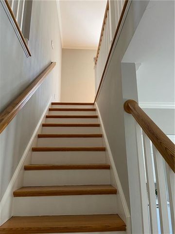 211 Greenwood Circle, Decatur, GA 30030