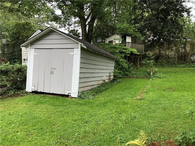 211 Greenwood Circle, Decatur, GA 30030