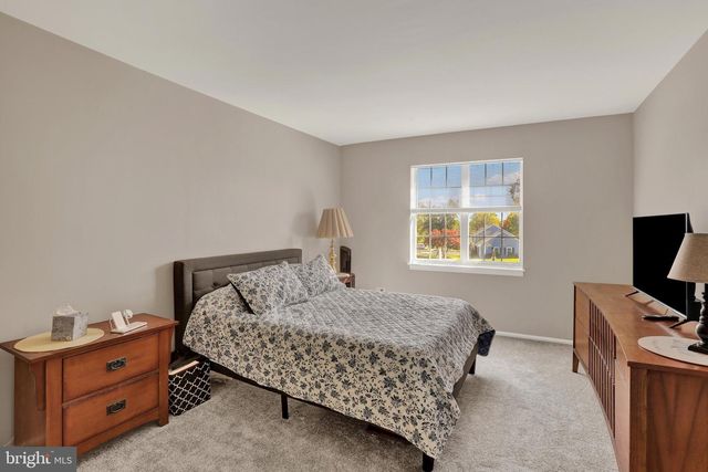 7 ANDOVER PL, Newtown, PA 18940