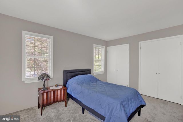7 ANDOVER PL, Newtown, PA 18940