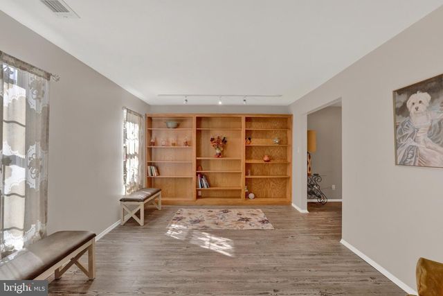 7 ANDOVER PL, Newtown, PA 18940