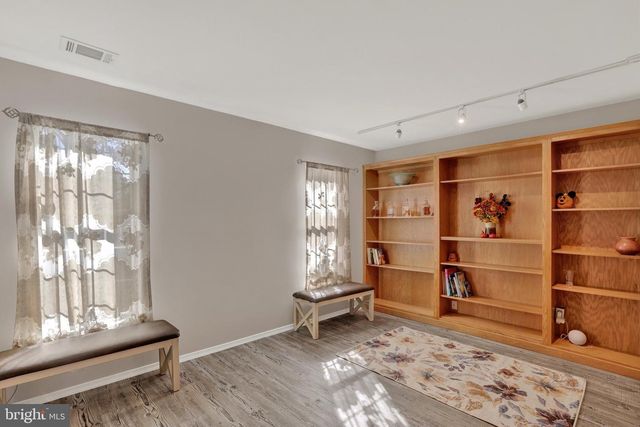 7 ANDOVER PL, Newtown, PA 18940