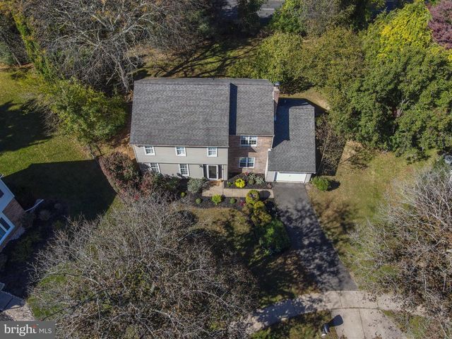 7 ANDOVER PL, Newtown, PA 18940