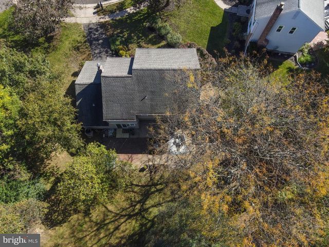7 ANDOVER PL, Newtown, PA 18940