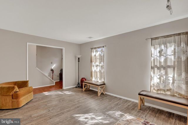7 ANDOVER PL, Newtown, PA 18940