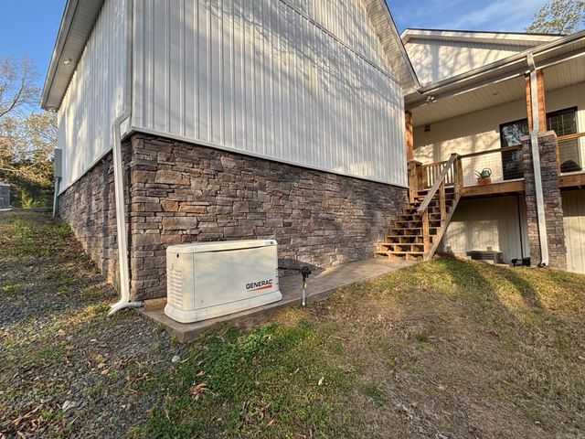 177 Green Creek Trl, Shirley, AR 72153
