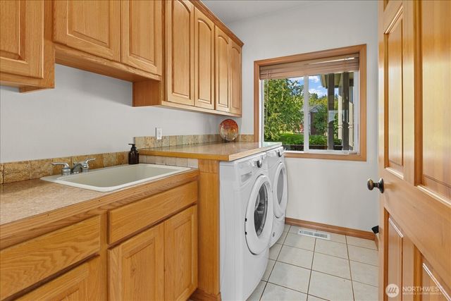 7804 S Lake Stevens Road, Lake Stevens, WA 98258